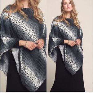 📍Sale Fuzzy Boho Animal Print Poncho Wrap O/S